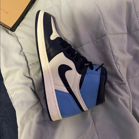 Obsidian Blue Jordan 1s 💠 - Picture 3 of 7
